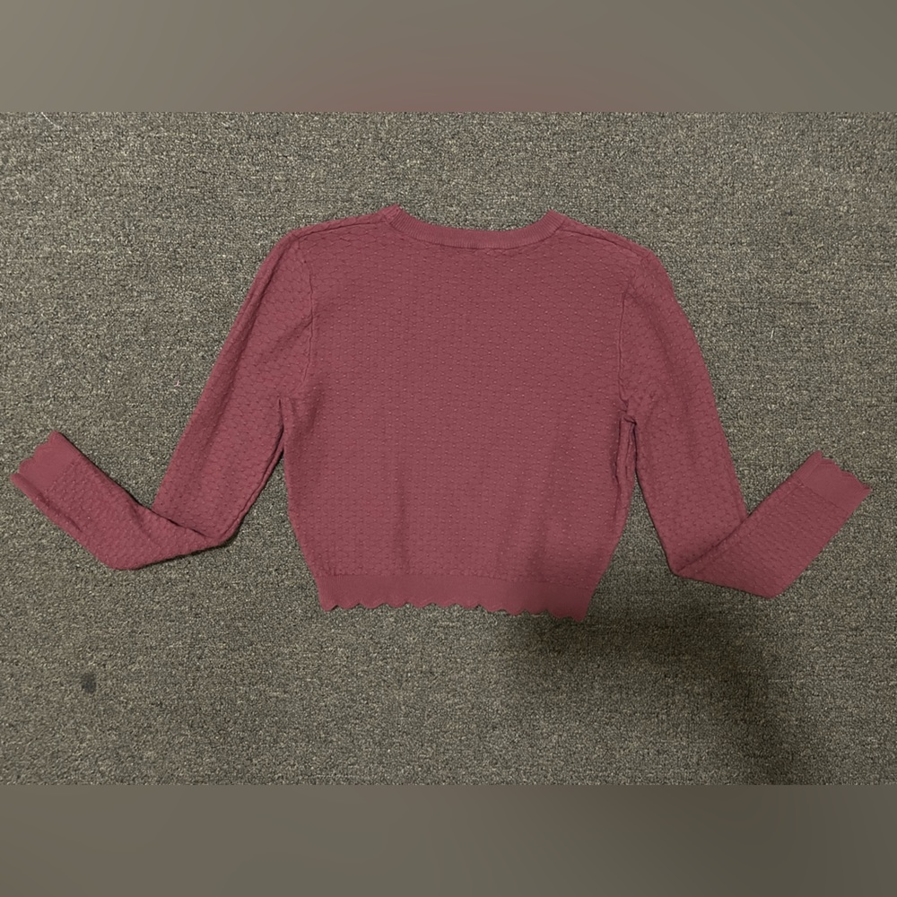 Zara Long Sleeve - Picture 2 of 3